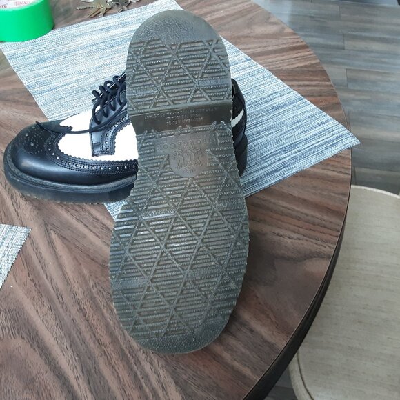 Shoes, oxford,  Georges Cox, UK 3 (us 6), black and white - Picture 4 of 6